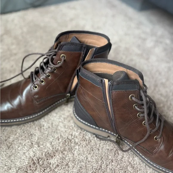 Men’s Steve Madden Brown Boots - SIZE 12 - Picture 2 of 4